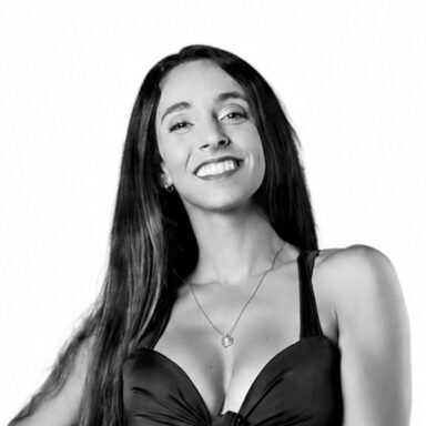 https://www.enescena.com.ar/wp-content/uploads/2026/07/SHEILA-GARAVELLI-384x384.jpg